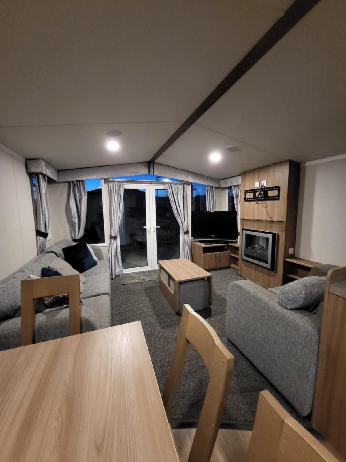 3 Bed Platinum Caravan Presthaven Sands Prestatyn Exterior foto